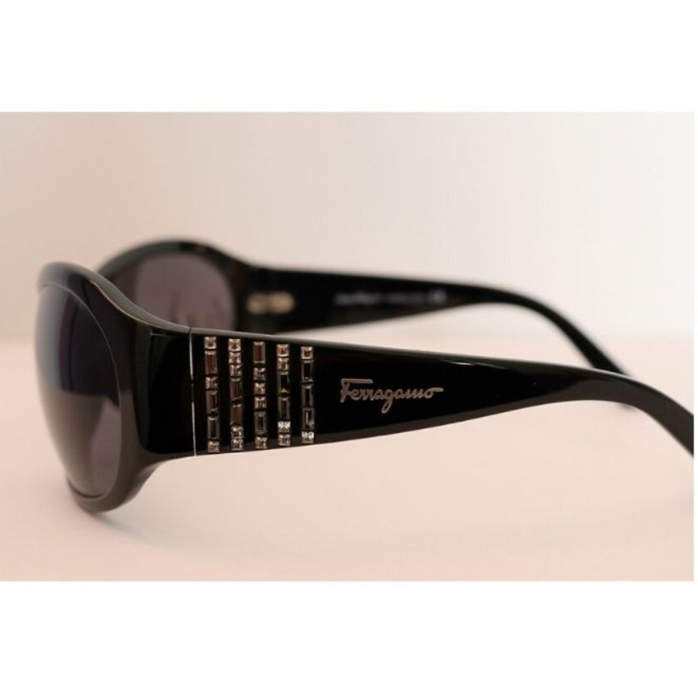 Gorgeous Ferragamo Sunglasses w/ Swarovski Cystals